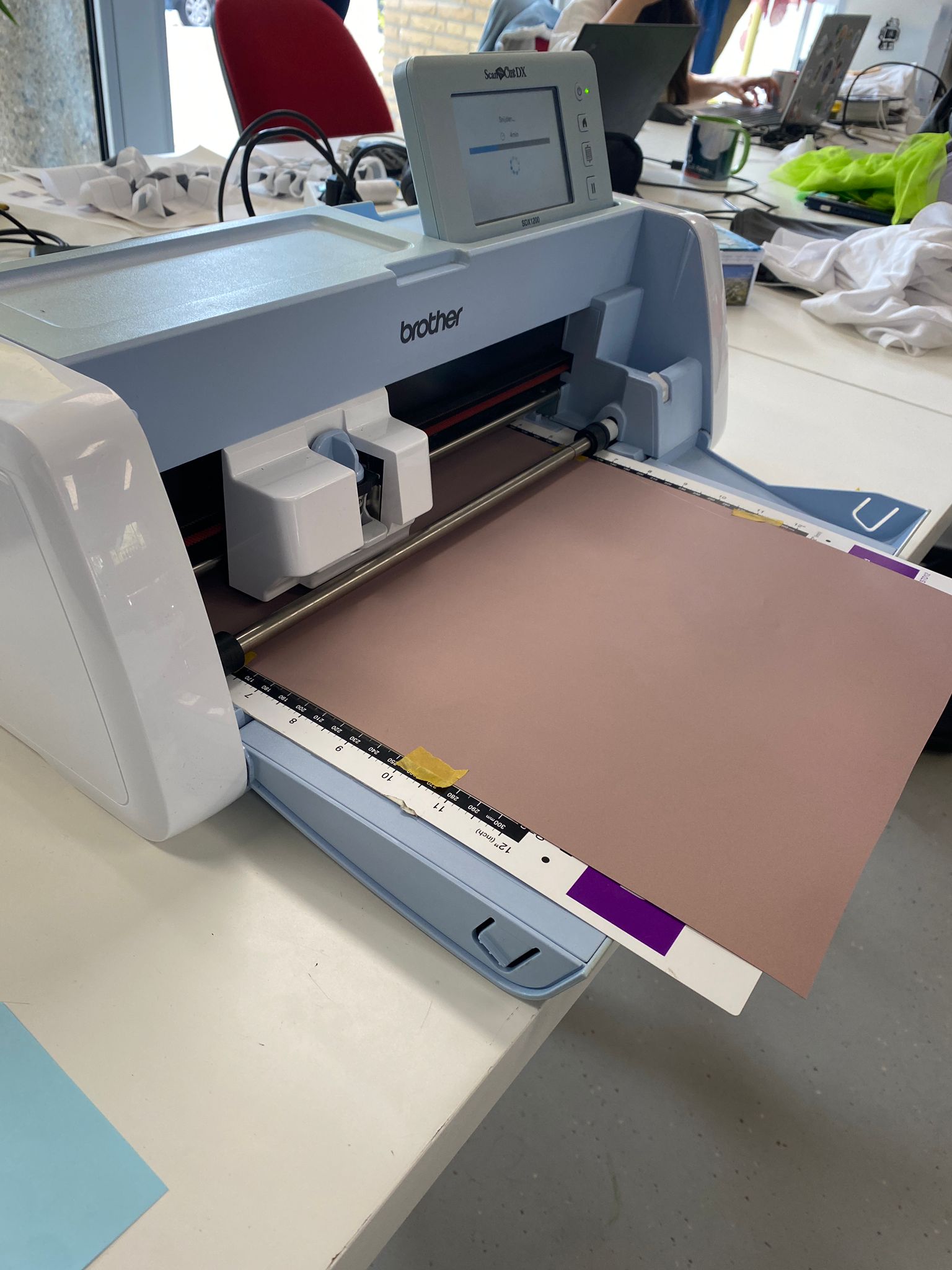 Vinyl plotter